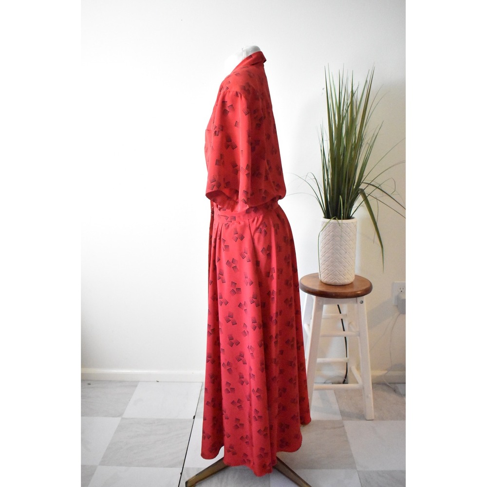 Liz Claiborne Shirt Dress Womens 12 Red 80s Shoulder Pad Geometric Midi 241 - Picture 4 of 10